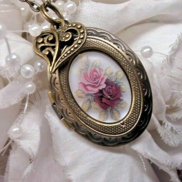 Rose Antique Gold Memorial locket Urn Necklace NEW - Picture 1 of 9